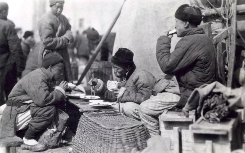 中国人挨冻简史：没有暖气片，给个皇帝都不干