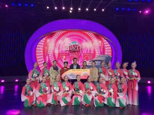 银发游再升级|享佳健康联合《舞动江苏》打造老年社群品质游