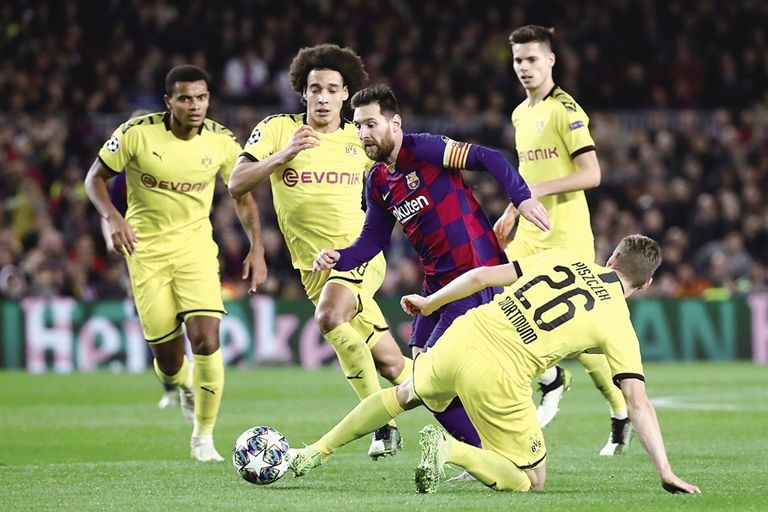 c罗和梅西谁是足坛一哥,c罗和梅西西甲谁冠军多