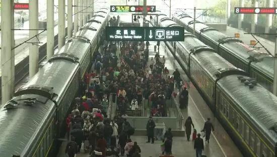 注意了！除夕火车票今日开售，这样“捡漏”购票几率大，速来围观