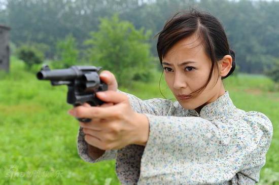 推荐几部每集都超好看的谍战剧,这六部谍战剧你看了几部