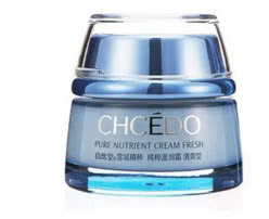 自然堂雪肌追光面霜测评,欧莱雅胜肽面霜和自然堂粉钻面霜