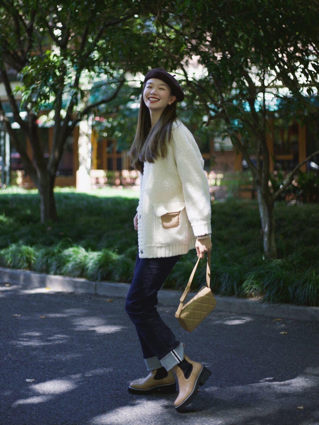 马甲衬衫叠穿搭配什么裤子,衬衫搭配马甲怎么穿才好看