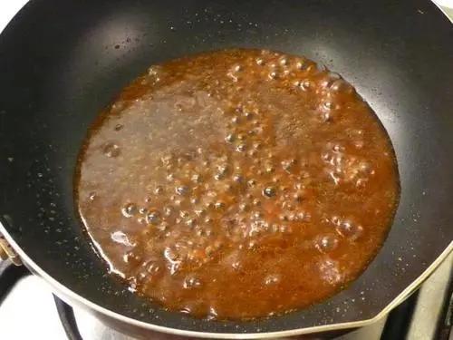 冰糖白醋腌糖蒜的比例是多少,做糖醋蒜加不加水呢