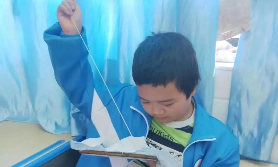 初中生放学不愿意回家,学生放学不知所措