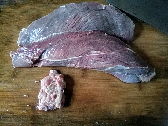 老师傅教你卤牛肉，掌握3招，牛肉不散不干，筋道弹牙，百吃不厌