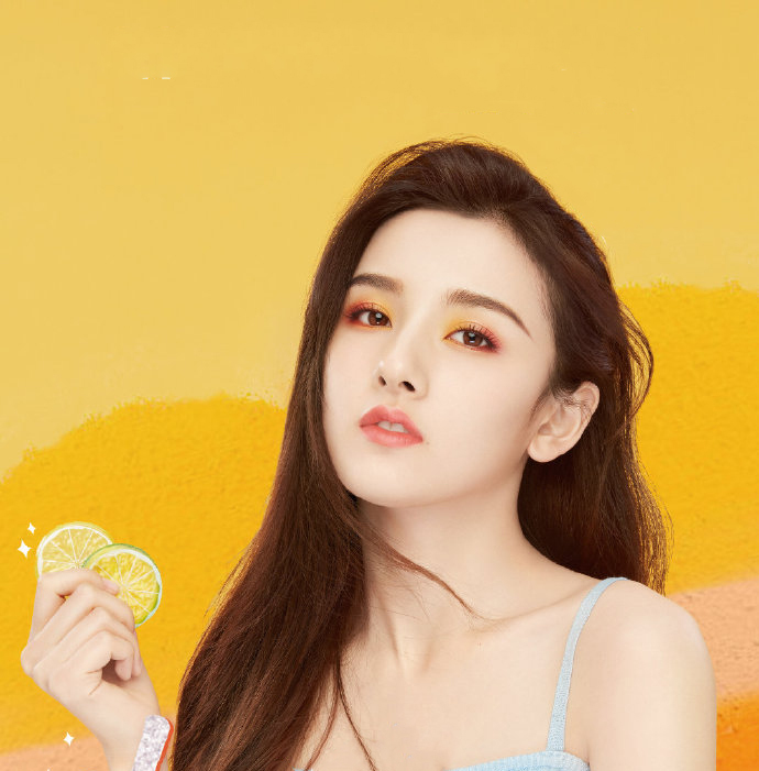 清爽夏日葡萄汽水妆,适合春天的果汁妆