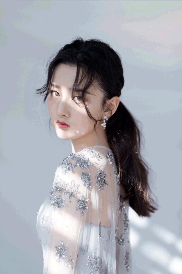 6种整容级刘海,换刘海整容这5款刘海最显脸小