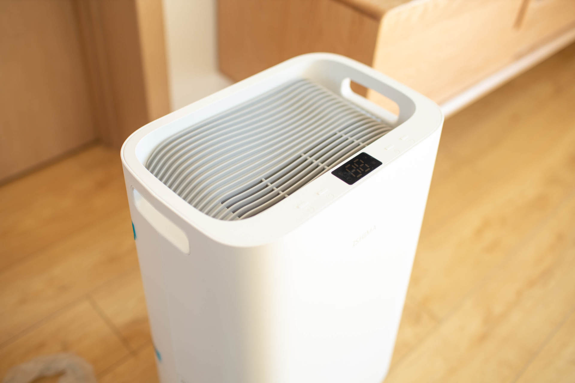 抵御南方湿冷的魔法攻击，小而强悍的伊岛*湿机除**