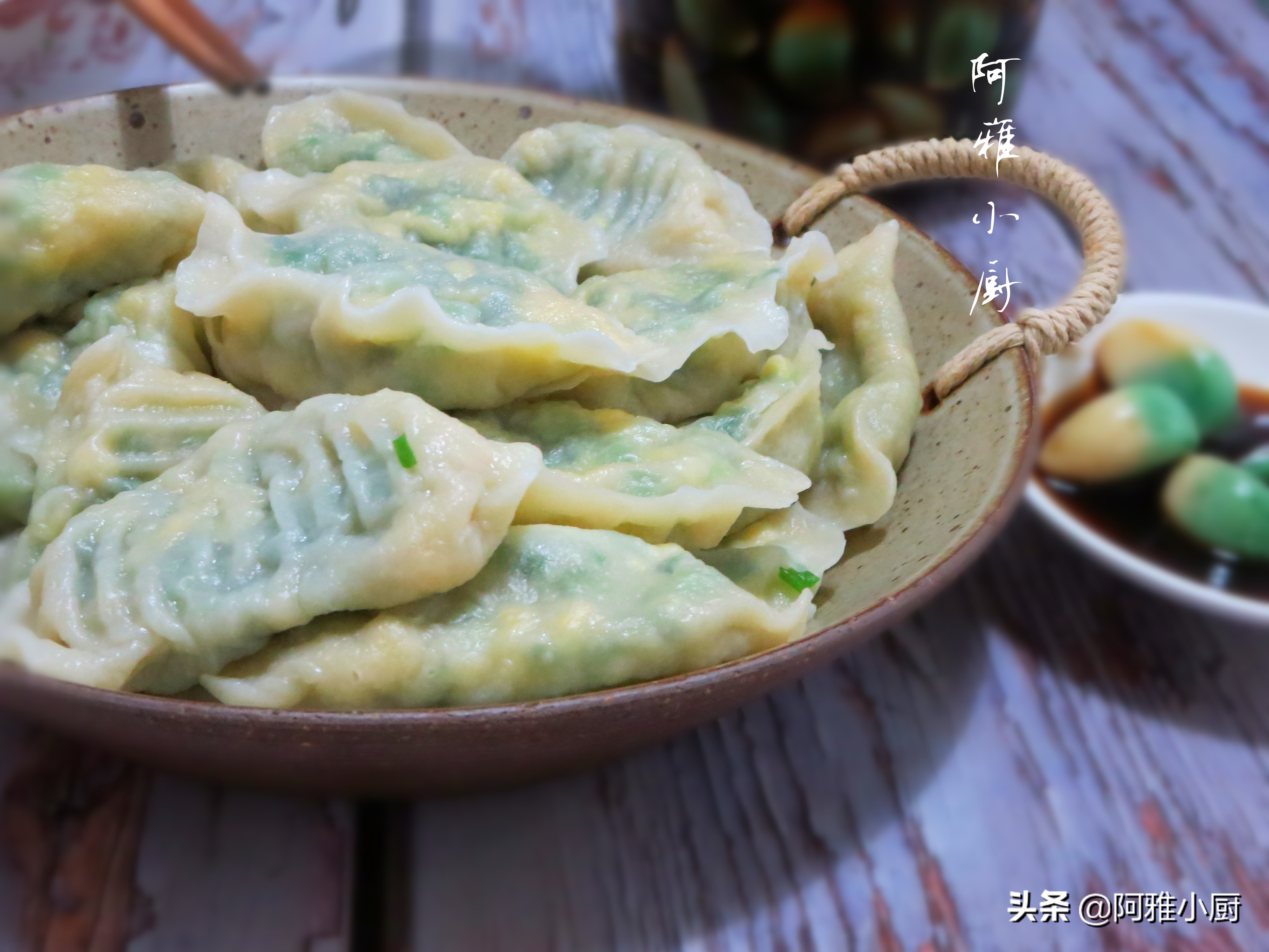 饺子怎么做才能皮和馅不分开,饺子好吃全在馅料上