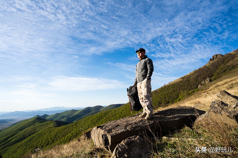 塞北初夏，拓乐陪我逐云日，拓乐Thule35LAllTrailX背包测评
