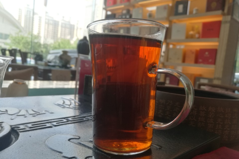 盘点那些贵到离谱的茶叶,不同价位的茶叶推荐哪款好喝一点