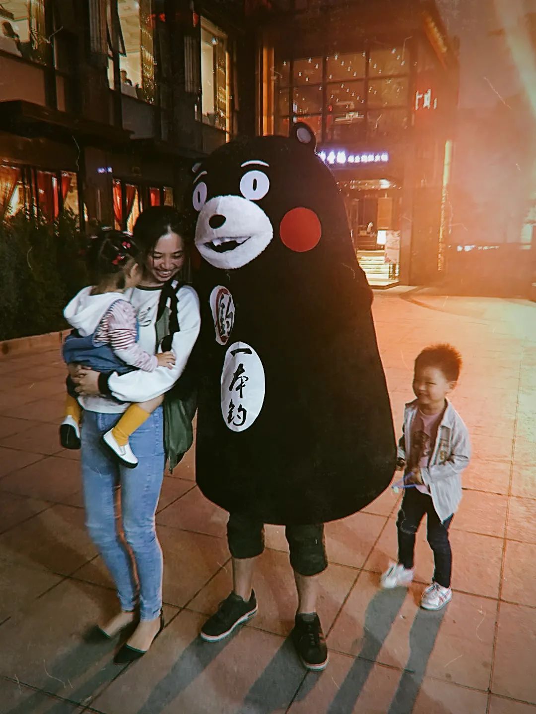 读研、当妈、二胎、职场，最后回归家庭，最好的8年献给了谁？