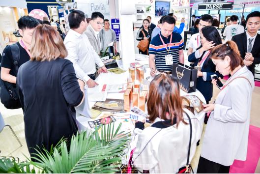 妆蕾ray海外旗舰店,妆蕾ray面膜是泰国进口的吗