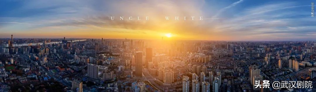 5500件防寒衣从佛山出发驰援灾区,捐赠20万医用防护服100套