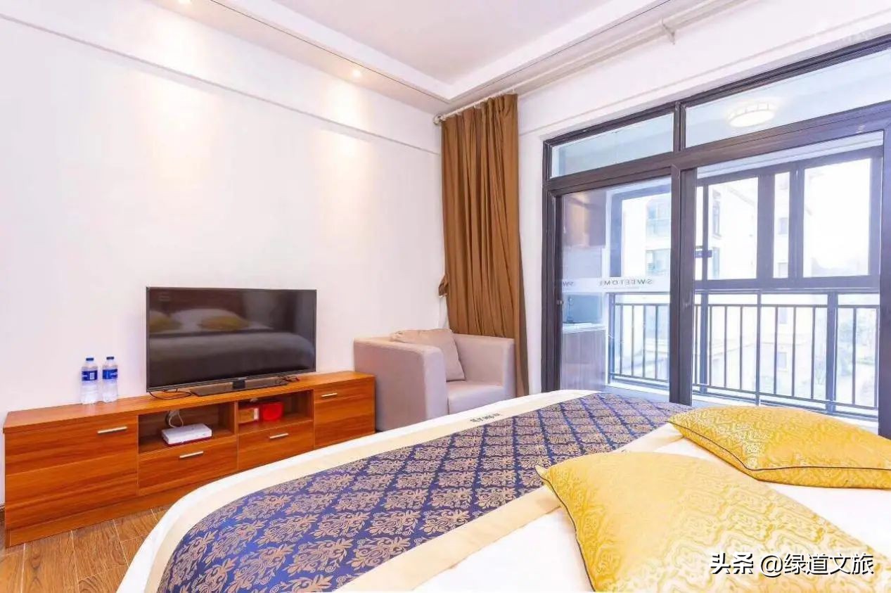 这个康养度假区投资20亿，占地1000亩，是中国上佳康养旅居度假区