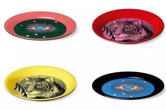 30万的屏风,86万的桌子,当Gucci、爱马仕、LV卖起了家居