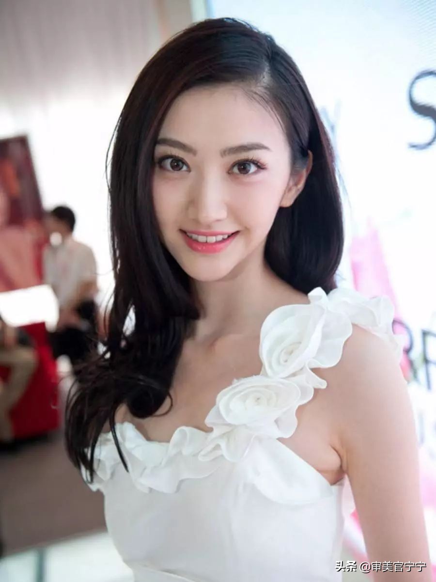 景甜人间富贵花系列,景甜单眼皮能有多好看