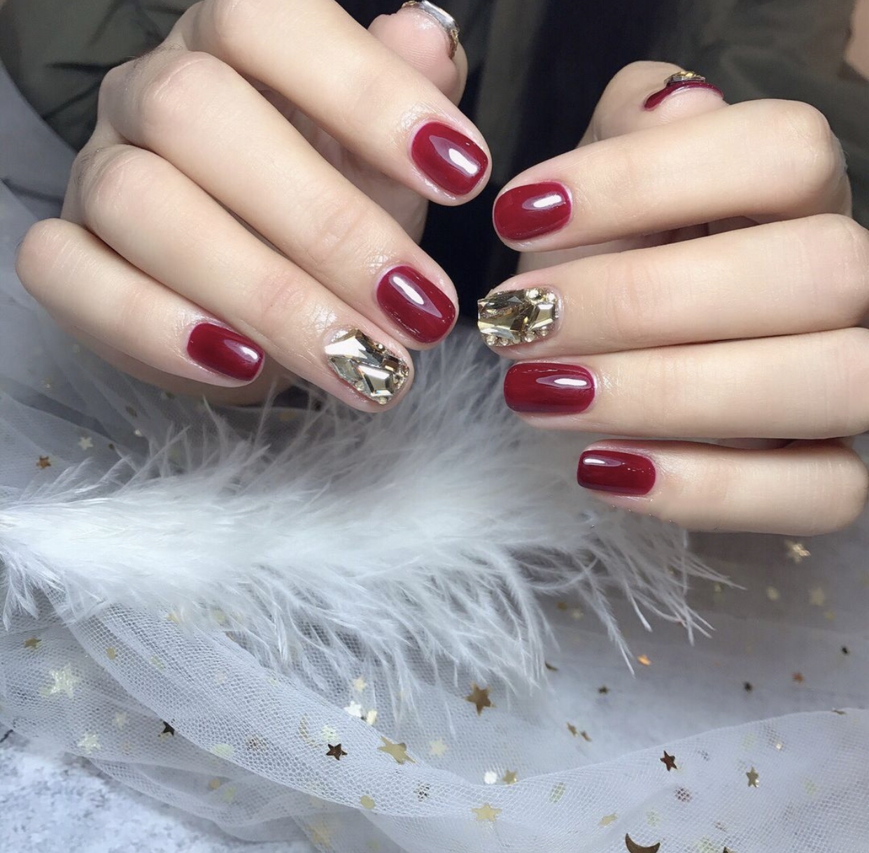 闪亮又质感的美甲造型,超亮异形美甲钻