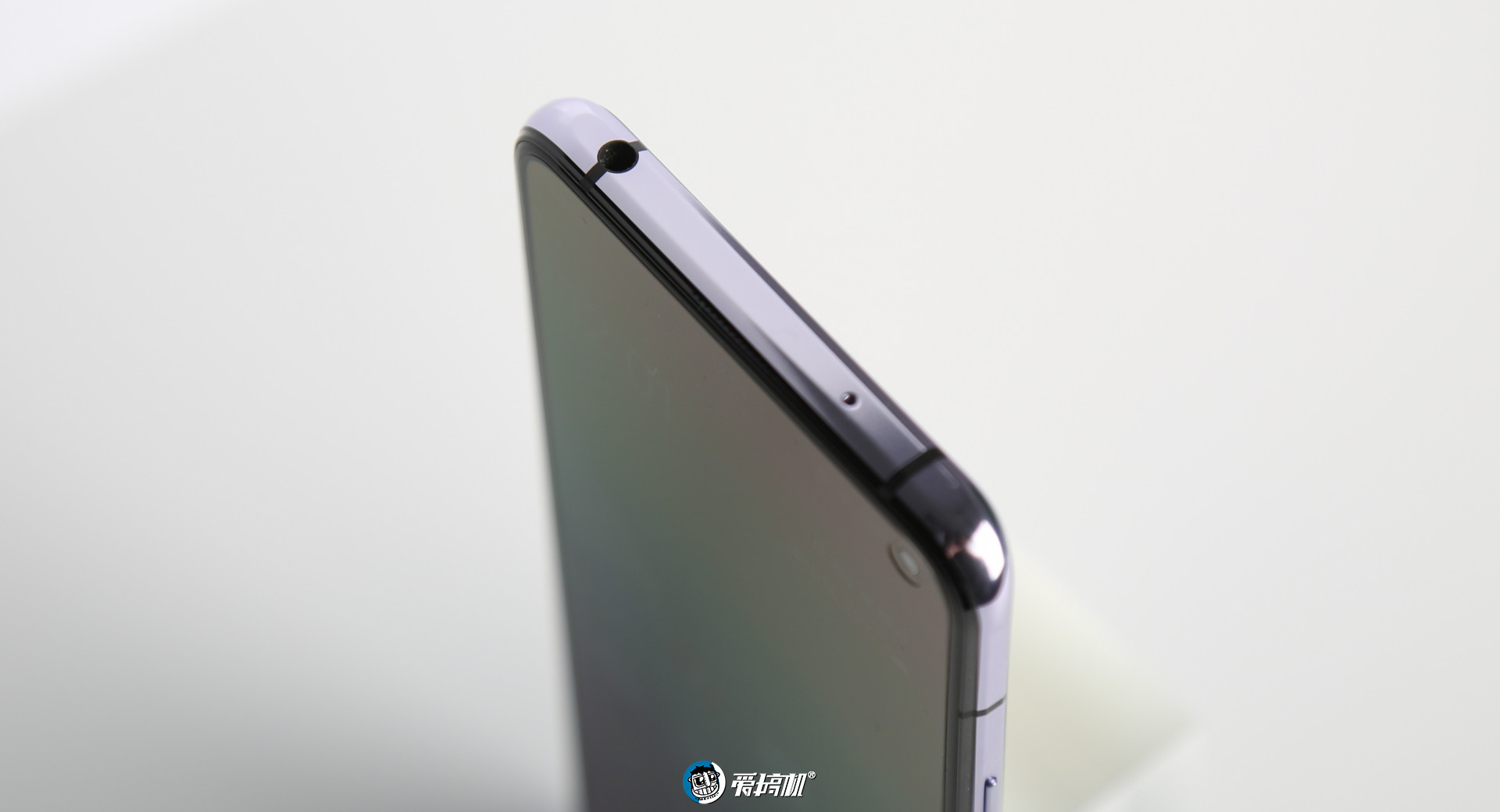 vivox30pro搭载三星5g芯片980,vivox30pro是第一款5g手机