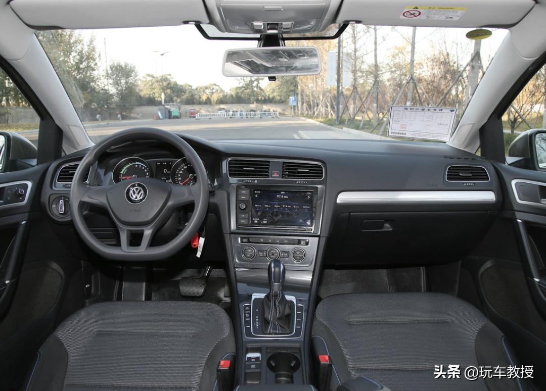 高尔夫纯电裸车价格8.98万,高尔夫纯电最高优惠