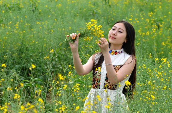 男友比自己大19岁父母不同意,比自己大12岁的男人父母能接受吗