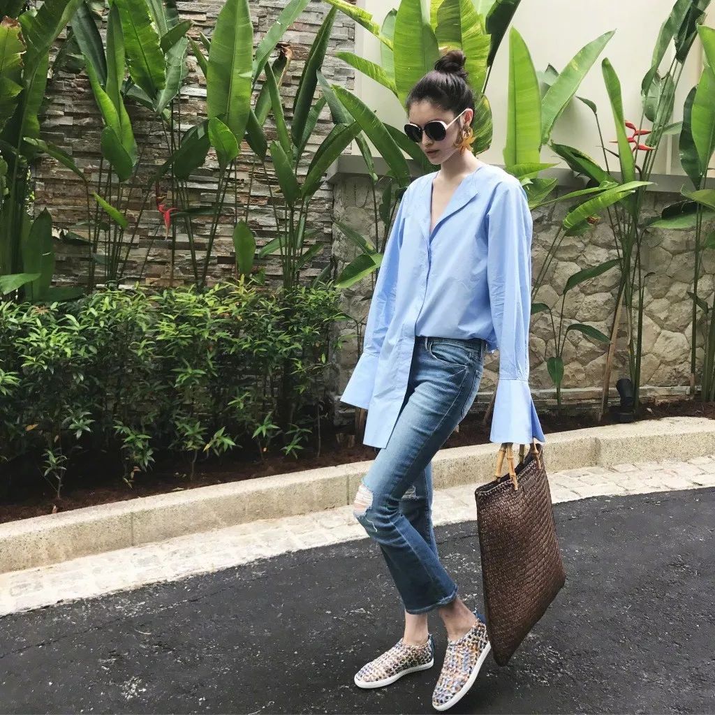 塞衣角正确方法图解,塞衣角最新穿法