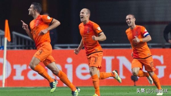 荷兰罗本三棍客,罗本三棍客