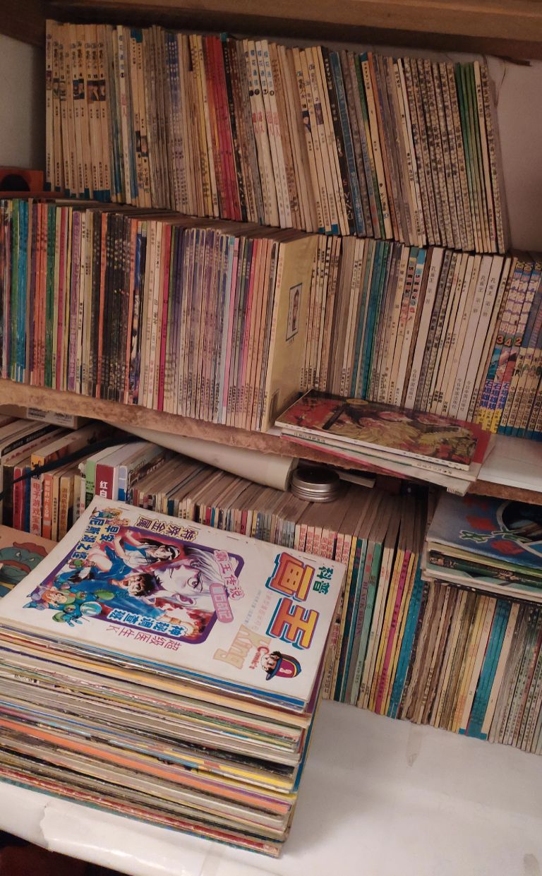 八九十年代珍藏的漫画书保存至今