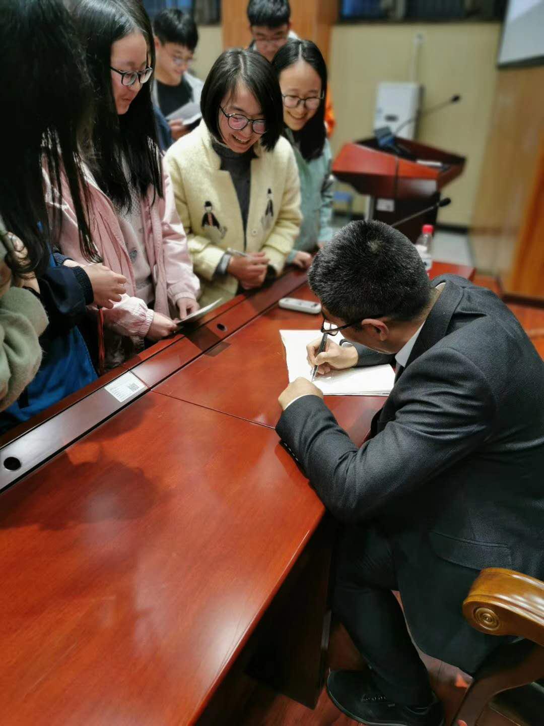 从a到z选择一个字母你会选择哪个,从a到z的成长