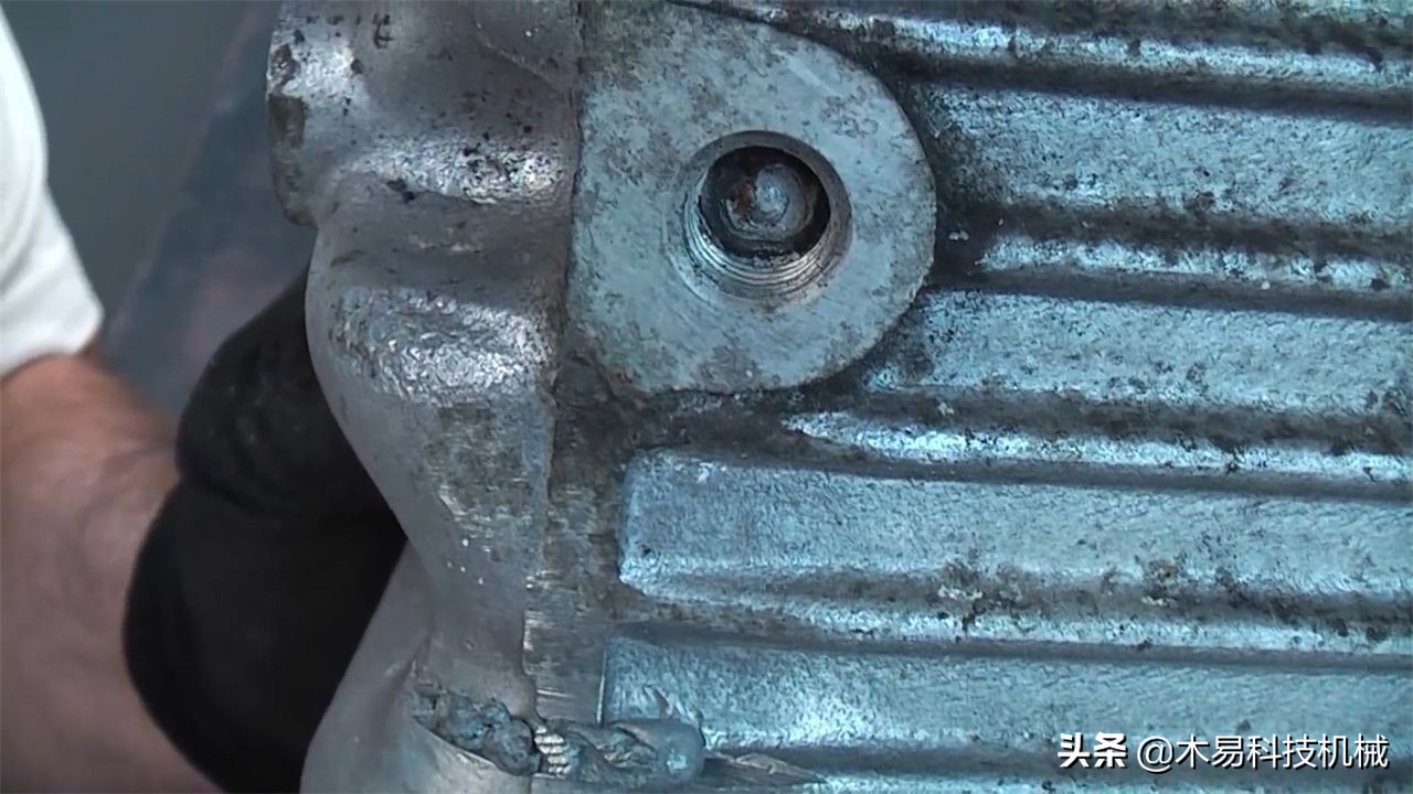 螺丝钉断在螺母中怎么取出,膨胀螺丝螺母怎么取出