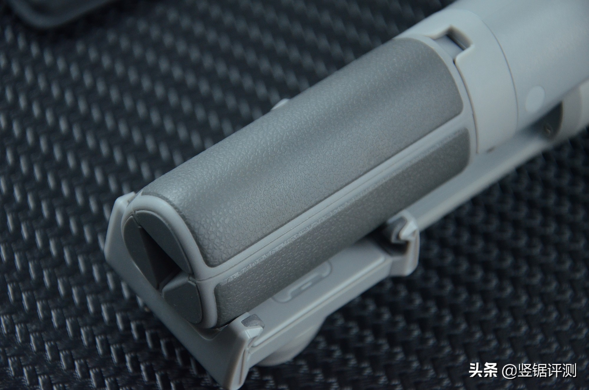 便携三轴折叠稳定器,能支持折叠屏的手机稳定器