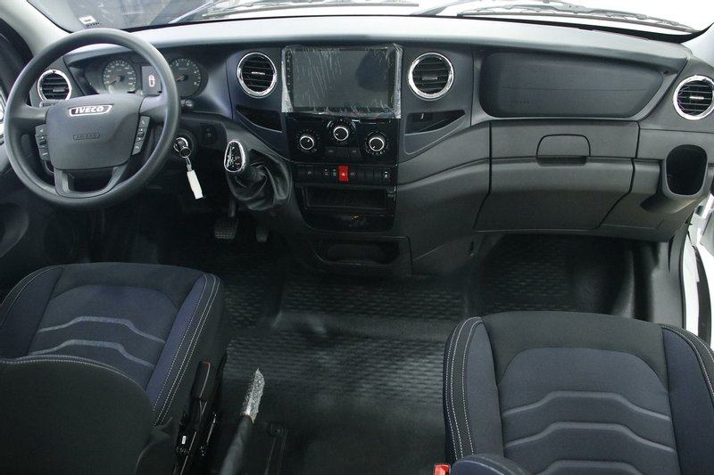 依维柯欧胜超瑞系列,21款依维柯欧胜长轴高顶客货版