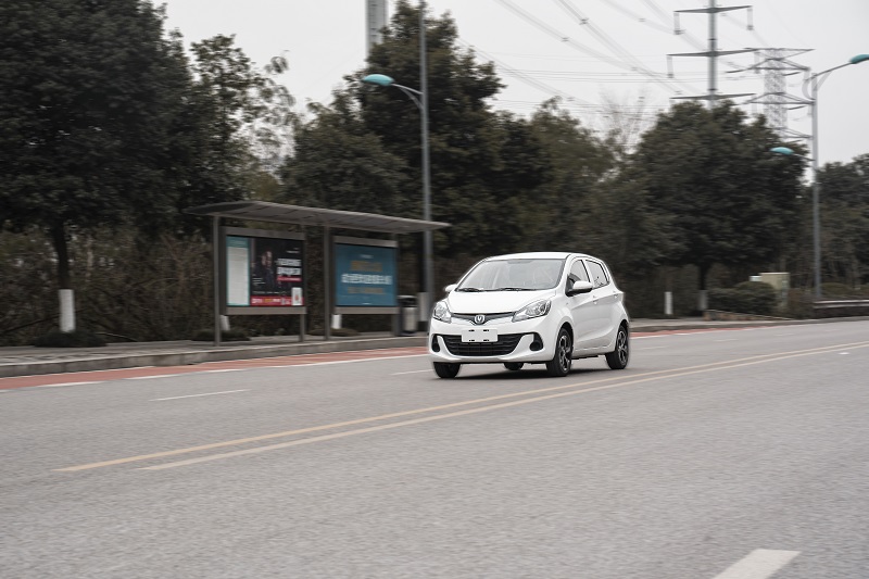 试驾初体验:持币3万“奔”向EV时代,会不会太飘?