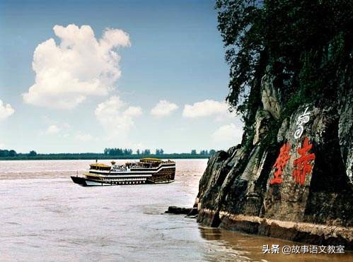 八年级上册语文朝代作者整理,八年级上语文部编版古文默写