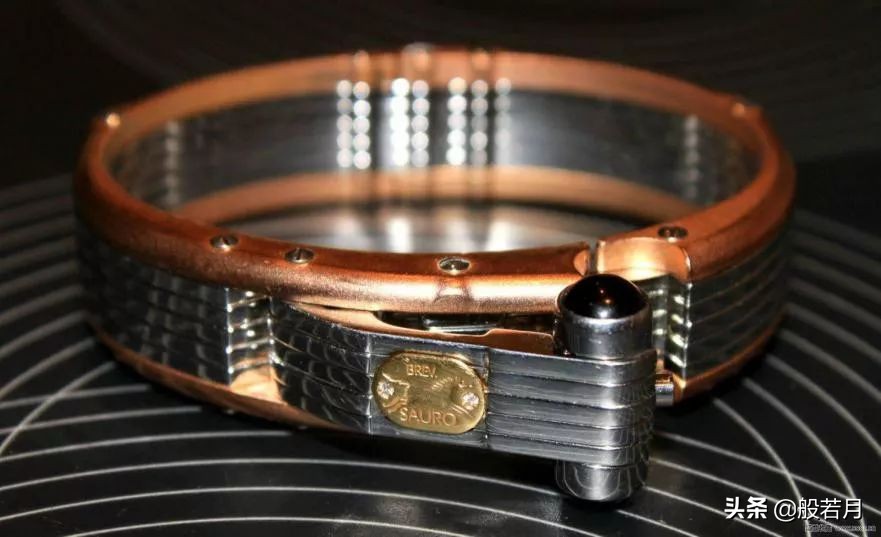 彩金为什么看着比黄金重,为什么彩金戴着戴着变色了