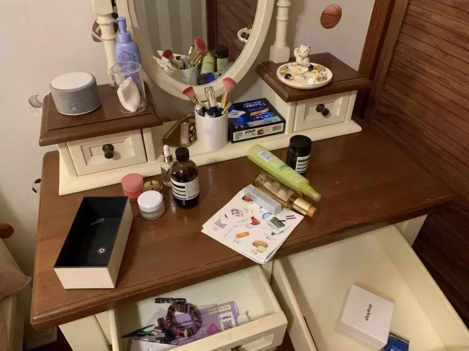 熊孩子垃圾分类妈妈崩溃了,小朋友在家垃圾分类