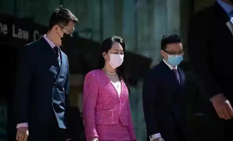 孟晚舟穿香奈儿服装,孟晚舟chanel