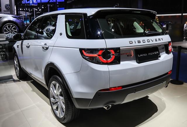 发现路虎跌破20万,国产路虎发现神行和丰田汉兰达