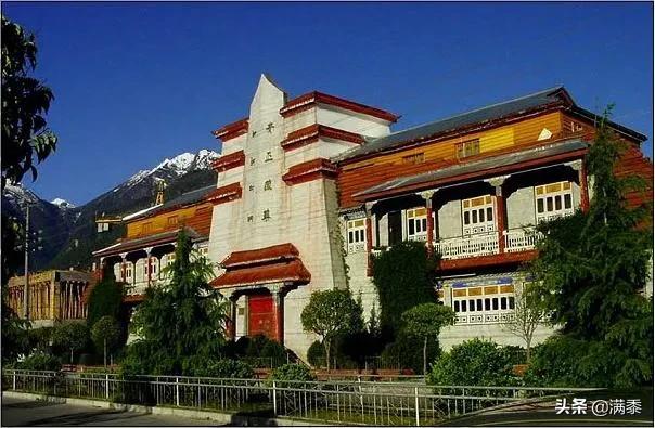 一款止痛贴，年销上10亿，这个甘肃女子靠卖药成为*藏西**首富