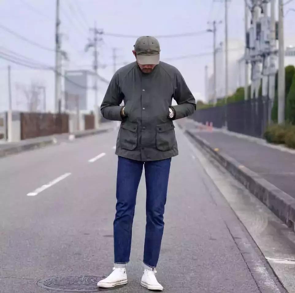 男生穿什么皮鞋显腿长好看,男穿什么裤子最搭皮鞋