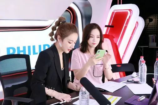 李佳琦直播能挣多少钱,李佳琦谈直播行业怎么样