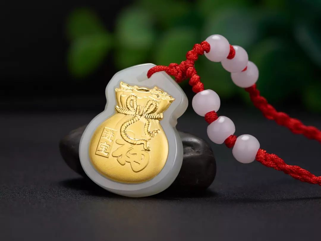 这些珠宝千万不要买,这几种假珠宝千万不能买