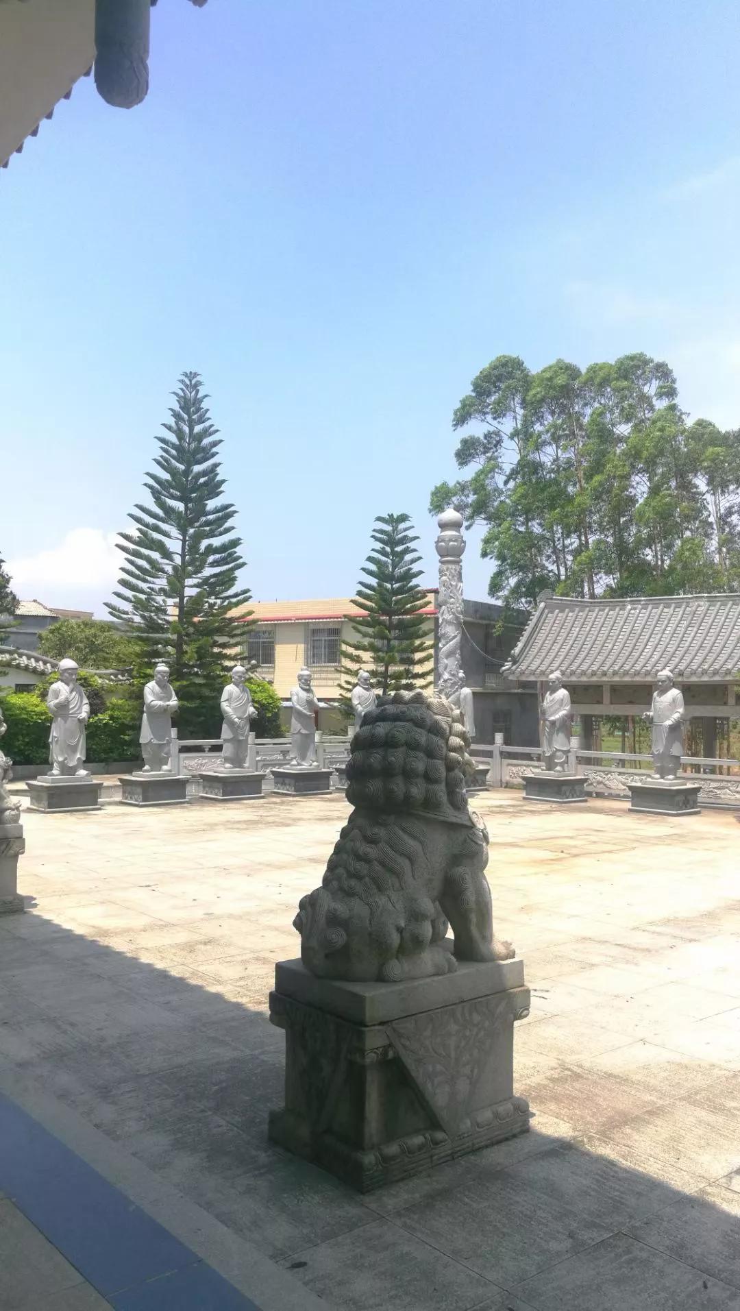 广西土豪大佬为儿子建四合院,广西富豪一亿5千万做祠堂