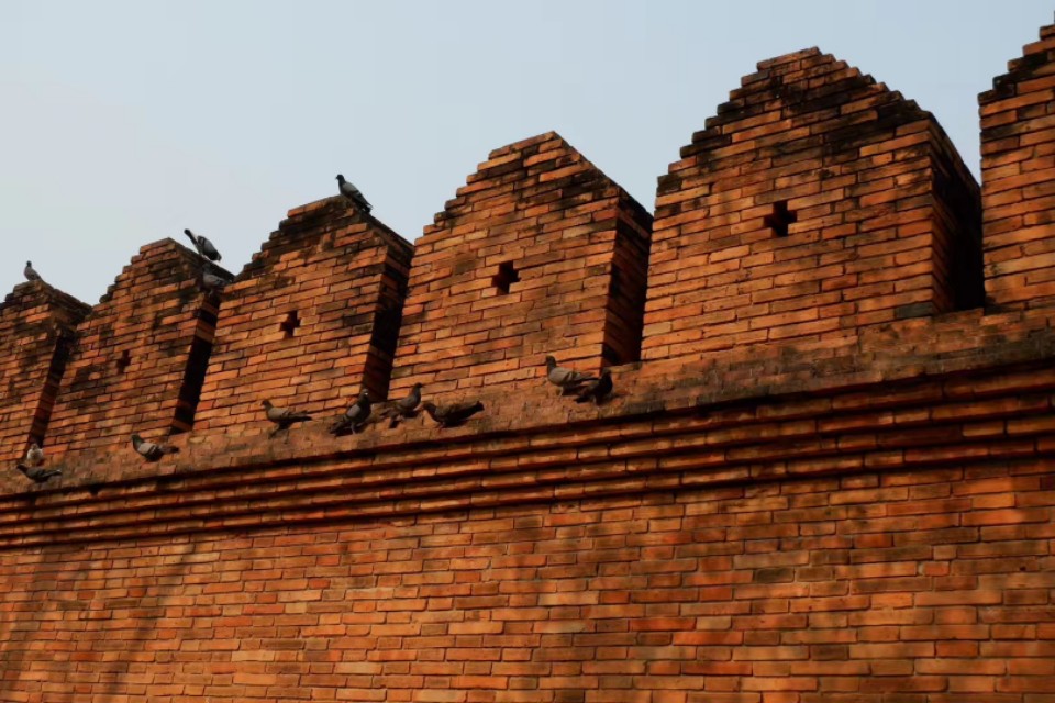 留着所有的力气变美好，二十几岁，没有十年，请竭尽全力