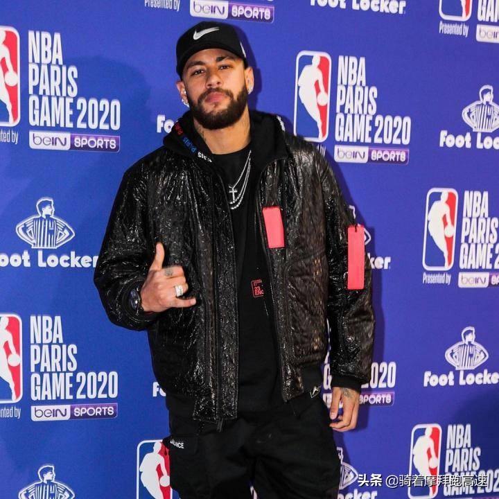 球场的战士,球场上的战士