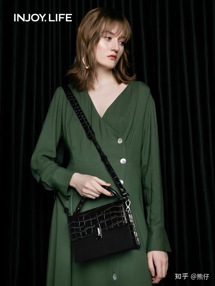 千元包包推荐轻奢20岁,千元小众包包推荐百搭平价
