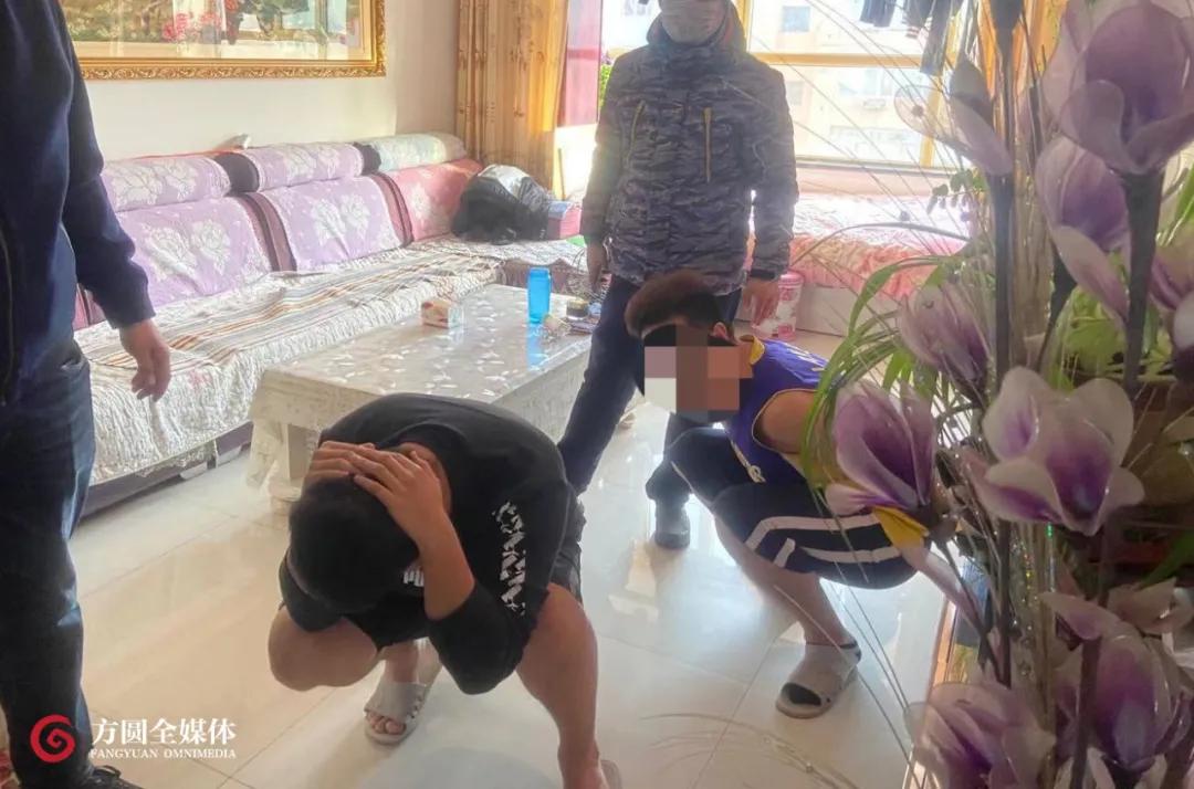 三个老同学办了个招嫖论坛，还设置了“经验交流”版块