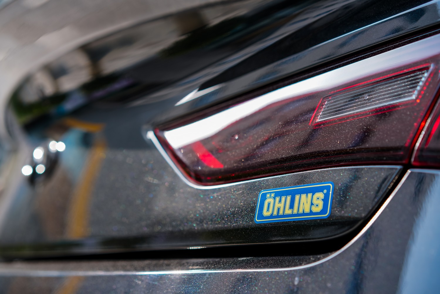 巅峰极速英菲尼迪q60改装,英菲尼迪q60改黑武士