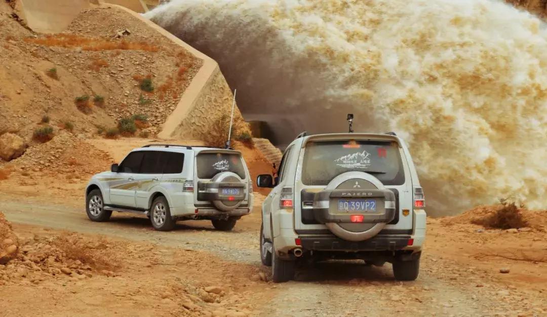 普拉多试驾帕杰罗,越野能力不输牧马人